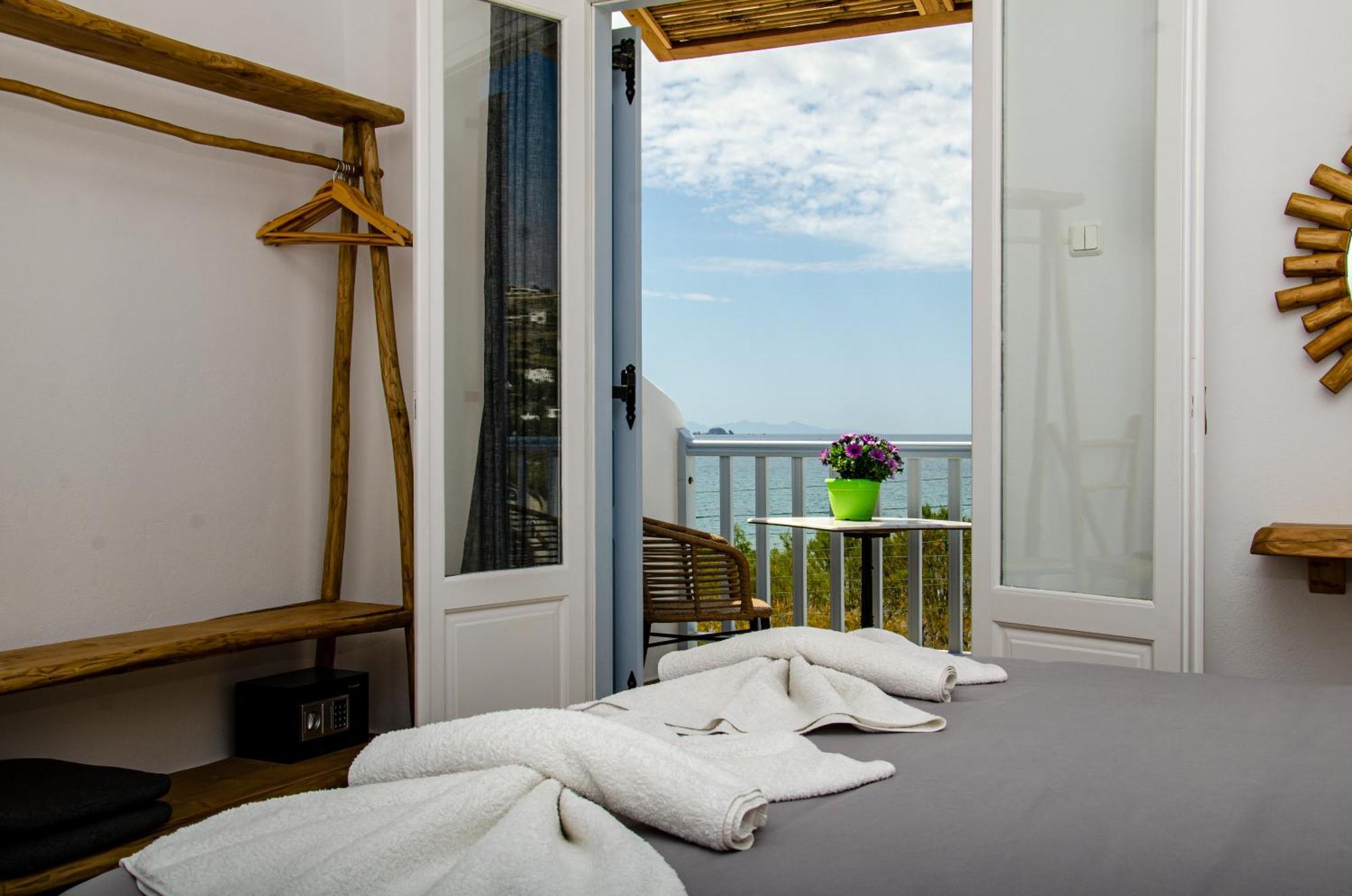 باروس Hotel Livadia المظهر الخارجي الصورة