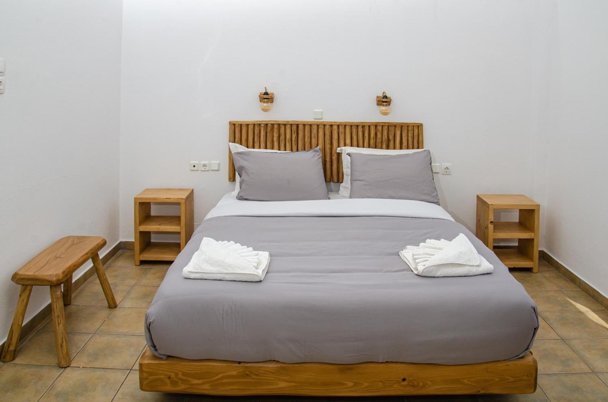 باروس Hotel Livadia المظهر الخارجي الصورة
